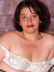 BBW gets her mouth and pussy banged